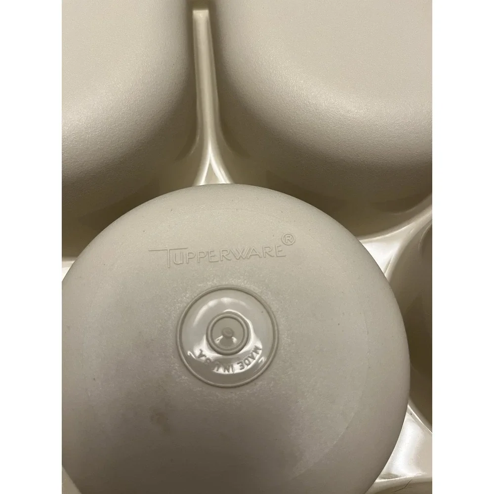 Tupperware serving center